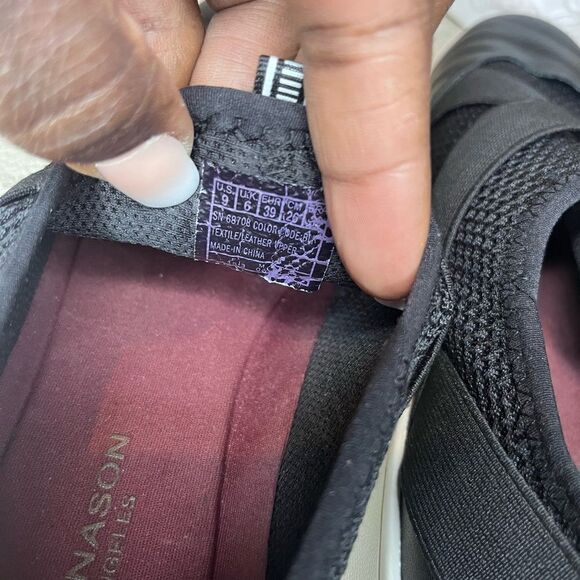 Mark Nason Black Leather & Mesh Slip-on Shoes w/ elastic straps sz 9 - Picture 6 of 6